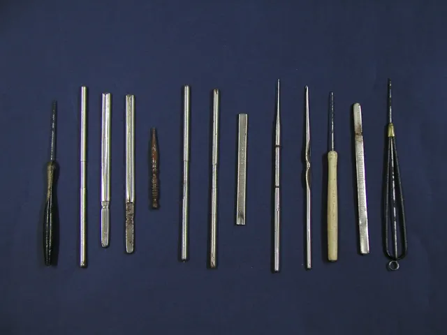 Crochet hooks of different sizes
