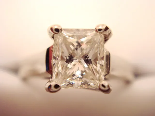 Diamond ring